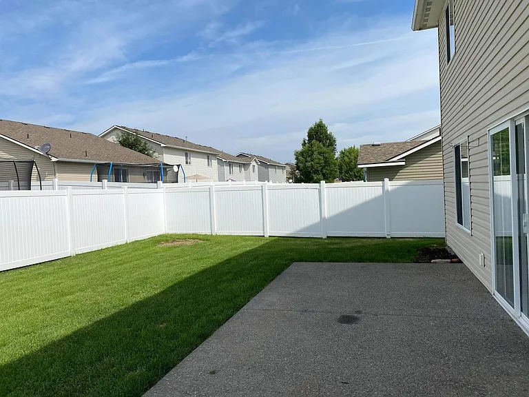 7297 N Calamonte Ln — Photo 2