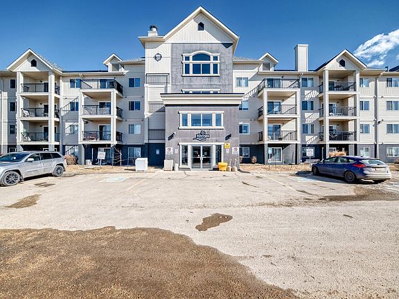 2nd image of 592 Hooke Rd NW #218