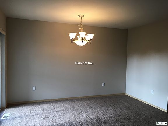 5th image of 18618 29th Ave E