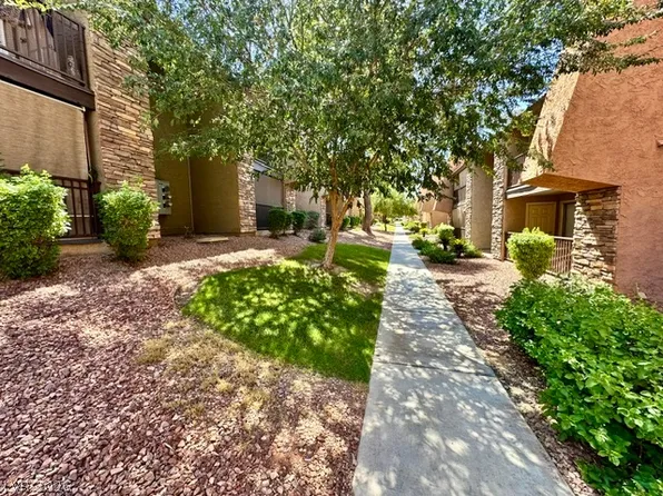 5317 Indian River Dr Unit 297, Las Vegas, NV 89103