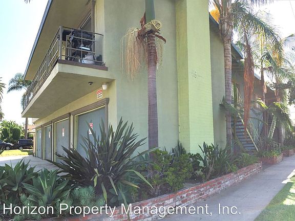 3rd image of 791 Coronado Ave APT 1