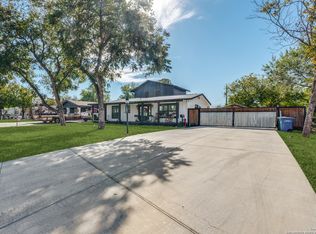 102 Galway St, San Antonio, TX 78223