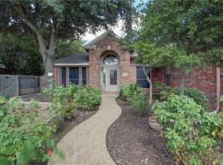 5313 Hibbs Dr, Fort Worth, TX 76137