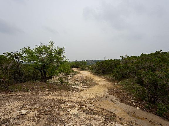 3rd image of LOT 3 Ranch Road 165 Rd