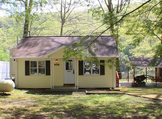 958 Riviera Rd, Emlenton, PA 16373