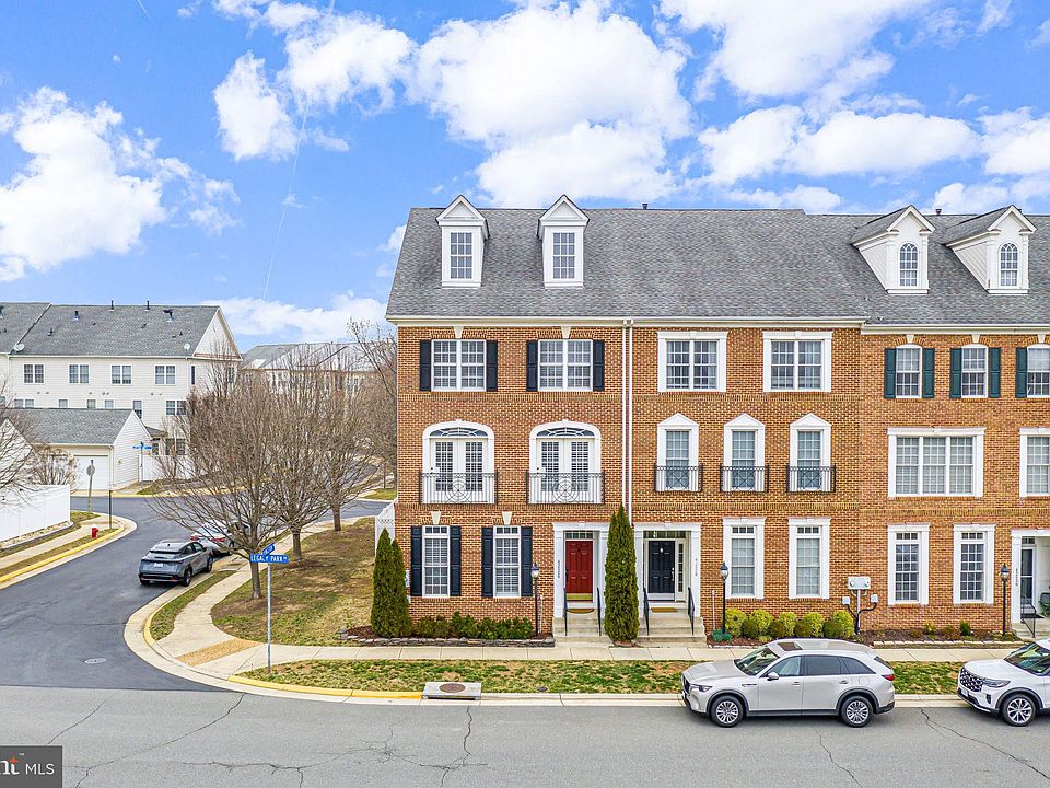 1st image of 42526 Legacy Park Dr