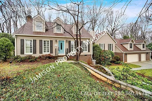 1300 Home Pl Photo 1