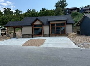 403 Lookout Flts, Branson, MO 65616