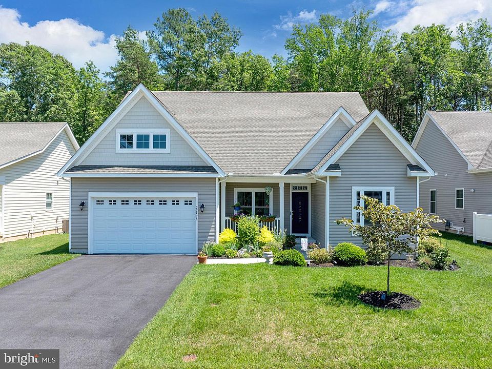 1st image of 22498 Ridgecrest Dr