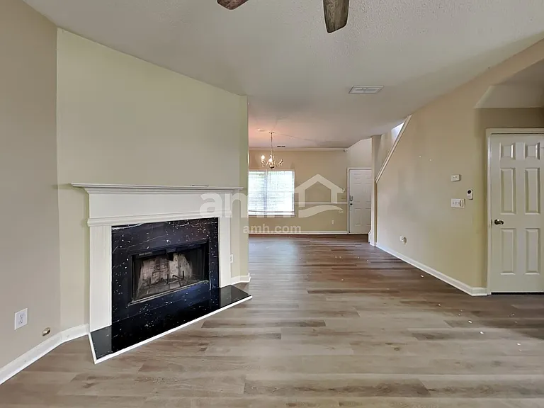 1610 Thornwick Trce — Photo 6