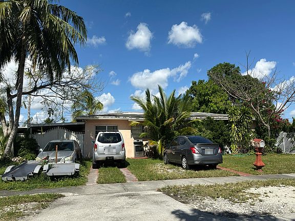 2nd image of 779 W 64th Dr