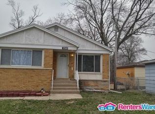 17300 Highland Ct, Hazel Crest, IL 60429