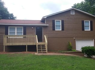 257 Pine Grove Dr, Canton, GA 30114