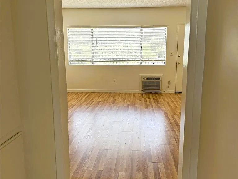 2310 Washington Cir #F — Photo 22