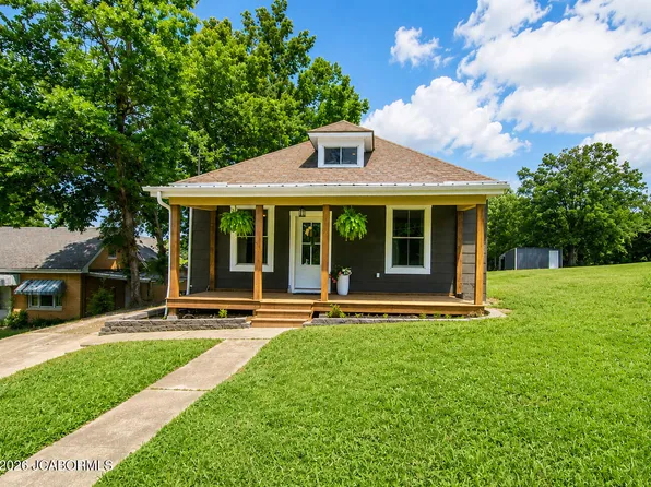 2023 Saint Louis Rd, Jefferson City, MO 65101