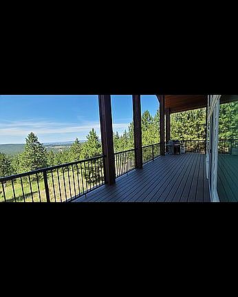 Large West facing deck