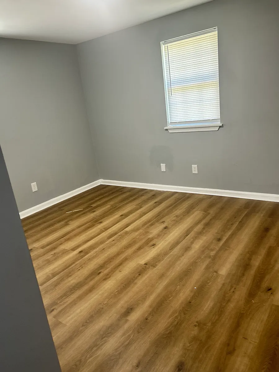 Building Photo - 338 Albert Ln #338