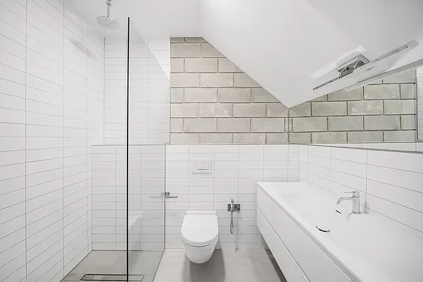 Rented by Douglas Elliman | media 17