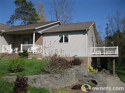 3rd image of 44 Dogwood Cir