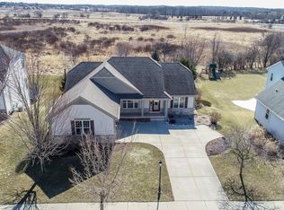 4055 Stillwater Cir, Waukesha, WI 53189