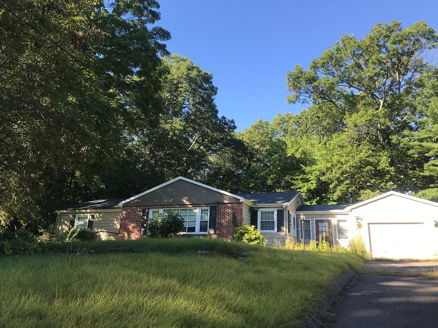 234 West St, Windsor, CT 06095 | Zillow