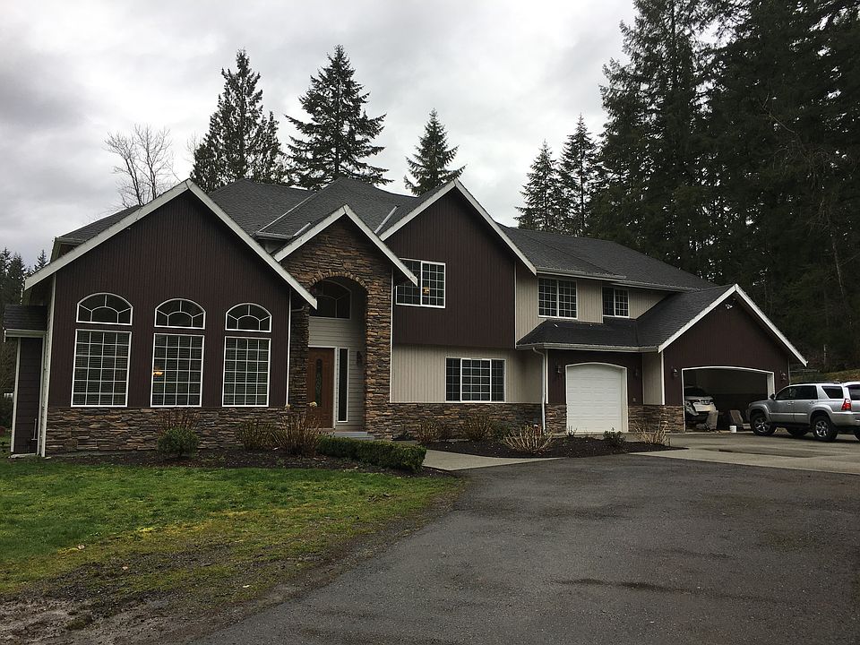 Front of home, newly painted