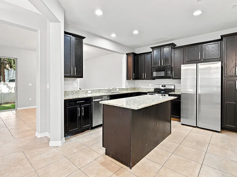 4822 Matteo Trl — Photo 4