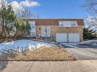 435 Faversham Ct, Bolingbrook, IL 60440