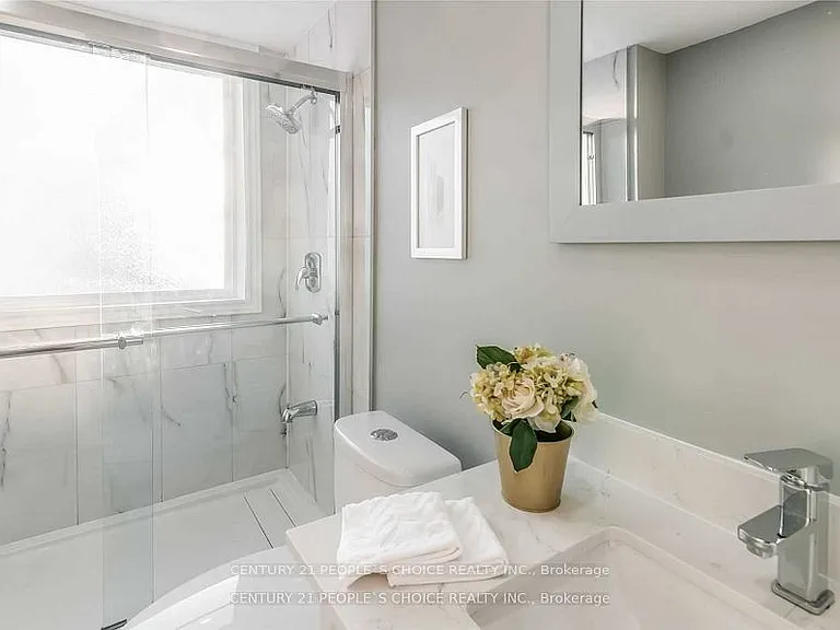 1226 Oxford Ave — Photo 27