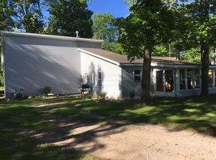1366 E Mullett Lake Rd, Indian River, MI 49749