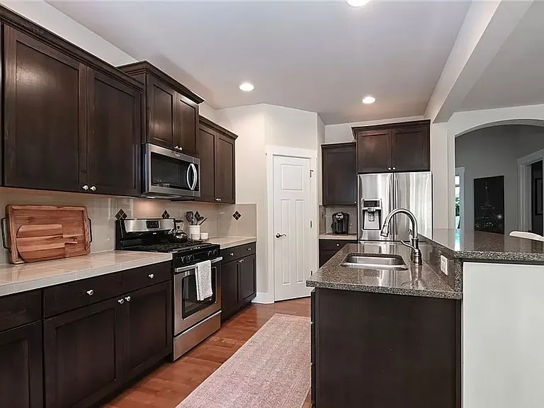 18510 39th Dr SE — Photo 3