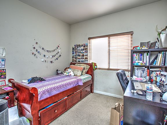 5th image of 12375 Osborne Pl Unit 17