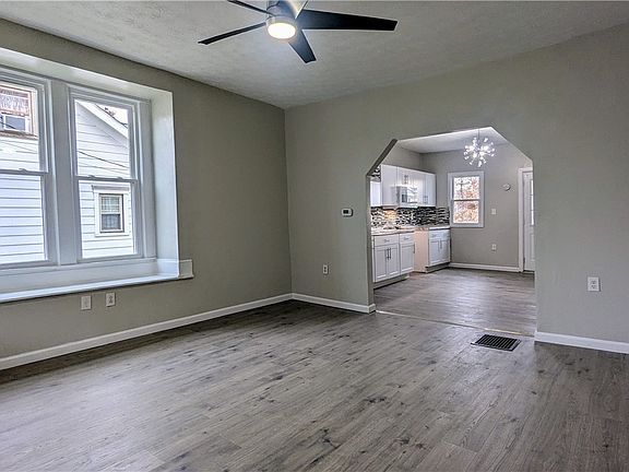 5th image of 604 W Vine St