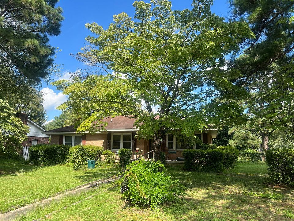 1st image of 1825 Chadsworth Dr