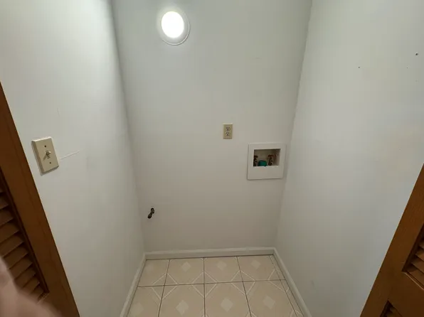 4414 Liberty Avenue image 14 of 14