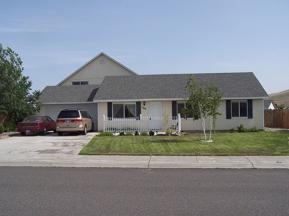 1st image of 5601 Holly Way
