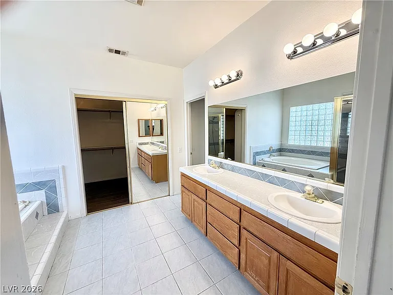 3810 N Mount Charleston Dr — Photo 15