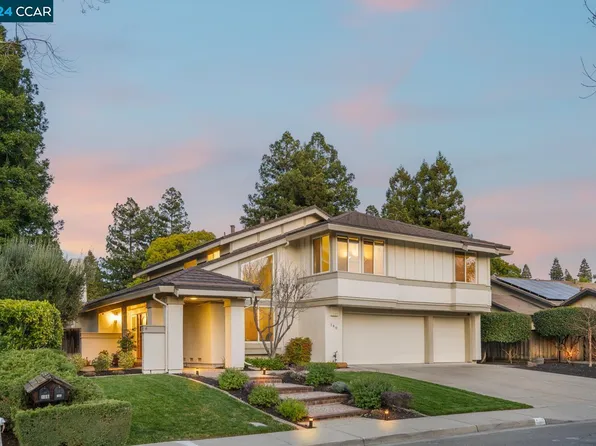 180 Woodview Terrace Dr, San Ramon, CA 94582