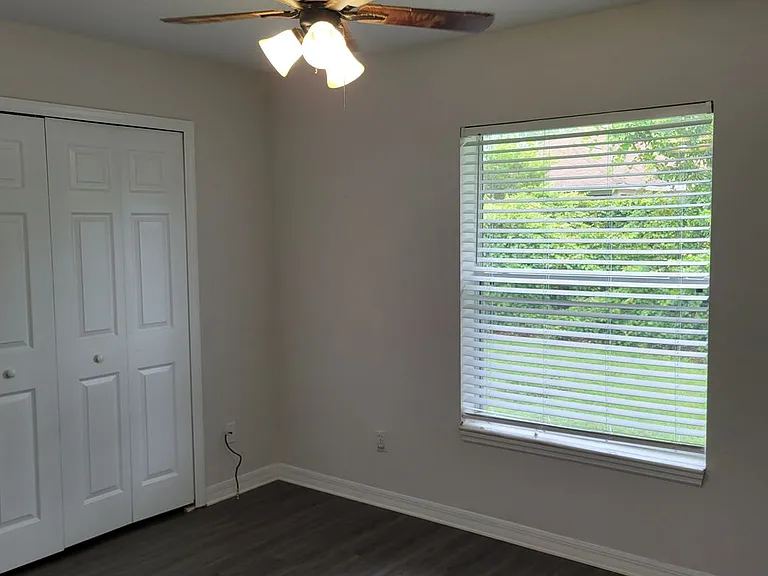 11A Squire Pl — Photo 8