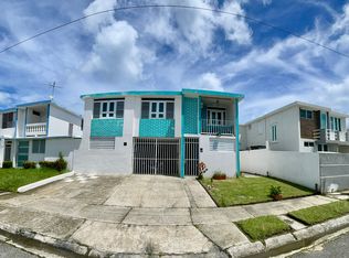 303 Coral #E-20, Rio Grande, PR 00745