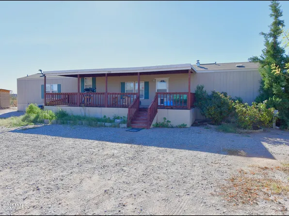 529 Paloma Blanca Dr, Chaparral, NM 88081