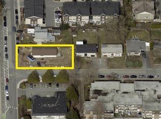 1926 Salton Rd, Abbotsford, BC V2S 3W7