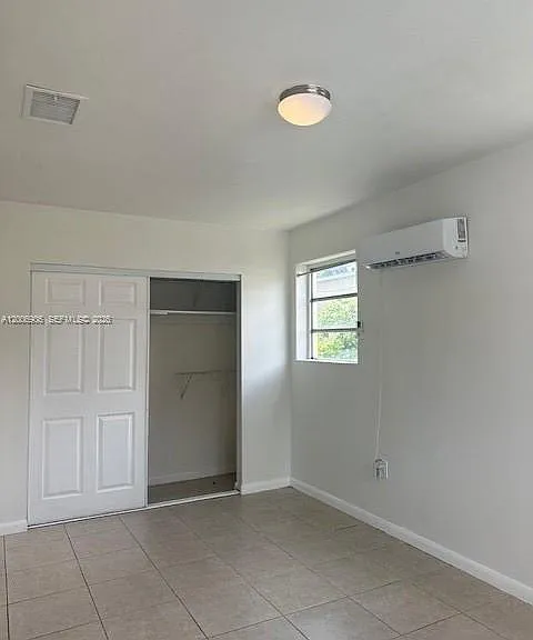 1884 NW 52nd St — Photo 5