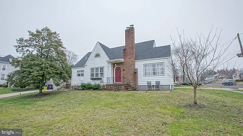 340 Kingston Ave #B Photo 1