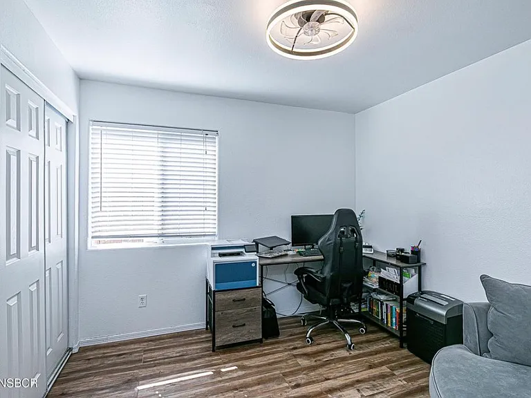 2421 N Baldwin Way — Photo 12