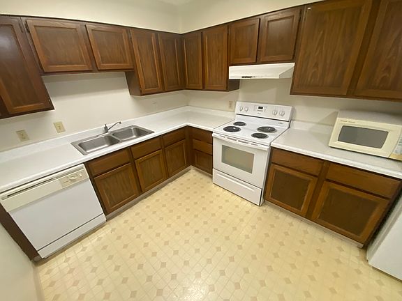 5th image of 1133 G St #648596b39