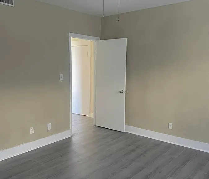 4102 Eastern Ave #6 — Photo 8