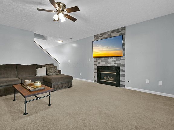 3rd image of 380 Ashford Ave