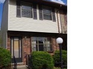 604 Palmer Dr, Parkersburg, WV 26104