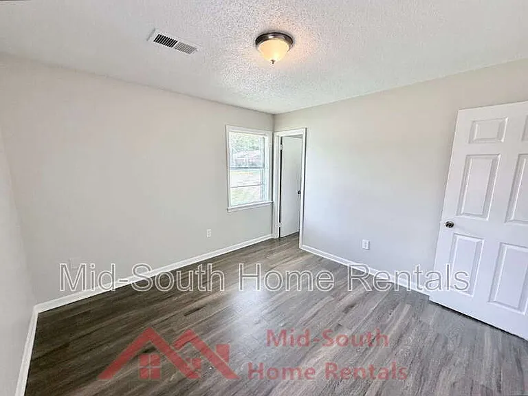 3431 Rebeh Rd — Photo 12